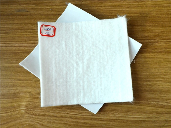 複合土工膜（一布(bu)一模）