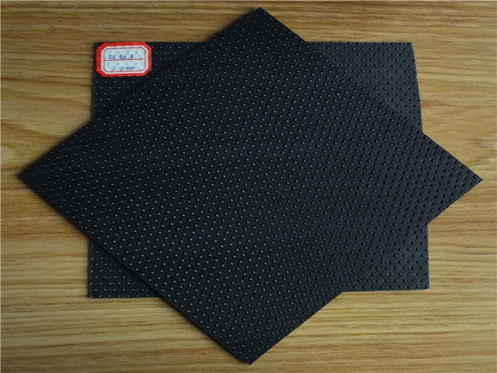 土(tu)工膜地(di)下防水(shuǐ)工程施(shi)工中應(yīng)注意事(shì)項