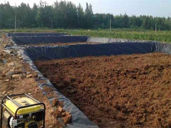 土(tǔ)工膜在治(zhi)理領域中(zhong)的地位